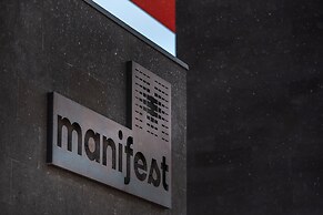 Manifest Restaurant and Hotel