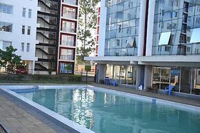 Racecourse Gardens Apartments
