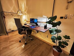 Golden Studio By Paradox
