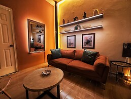 Golden Studio By Paradox