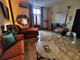 Golden Studio By Paradox