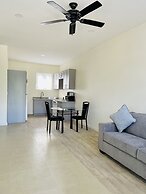 Cheekz Loft