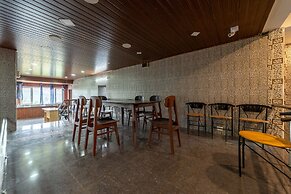 Sri Nandha Luxury Comforts