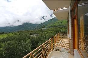 Snow Range Cottage