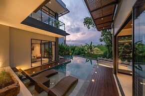 Villa Luna - 4BR in Pererenan