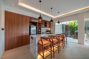 Villa Luna - 4BR in Pererenan