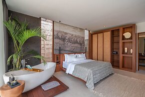 Villa Luna - 4BR in Pererenan