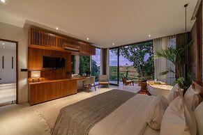 Villa Luna - 4BR in Pererenan