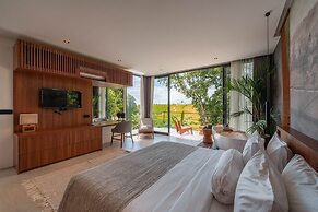 Villa Luna - 4BR in Pererenan