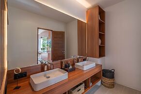 Villa Luna - 4BR in Pererenan