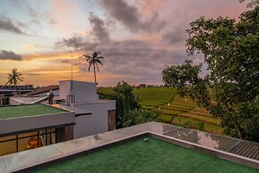 Villa Luna - 4BR in Pererenan