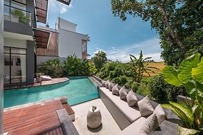 Villa Luna - 4BR in Pererenan