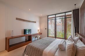 Villa Luna - 4BR in Pererenan