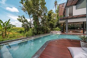 Villa Luna - 4BR in Pererenan