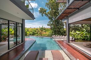 Villa Luna - 4BR in Pererenan