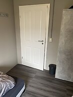 M&R Hostel