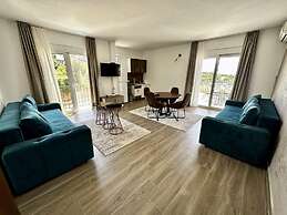 Akhdar Apartments