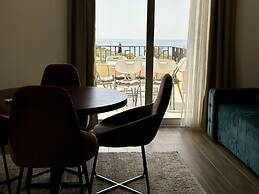 Akhdar Apartments