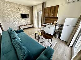 Akhdar Apartments