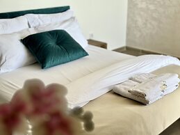 Akhdar Apartments