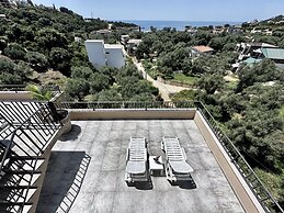 Akhdar Apartments