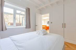 Luxuriously Compact 1BD Eco Home Clapham Common!