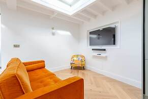 Luxuriously Compact 1BD Eco Home Clapham Common!