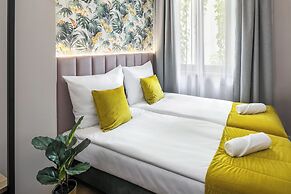 Garden House Apartments
