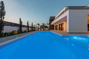 Villa Neo