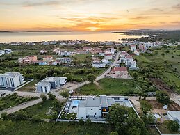 Villa Neo