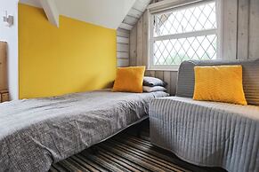 Rowcroft Lodge