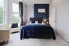 Rowcroft Lodge