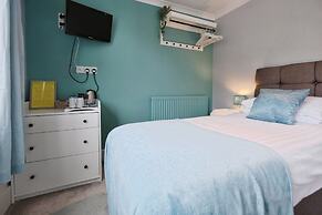 Rowcroft Lodge