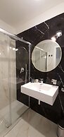 SUITES 51