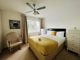 Charming 3-bed House in Levenshulme, Manchester