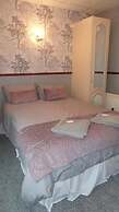 Iona Hotel