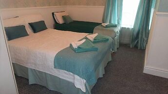 Iona Hotel