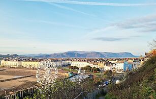Min y Don Llandudno