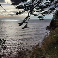 The Cliffside Inn