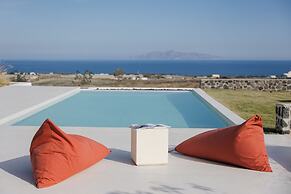 Santorini Vinery House
