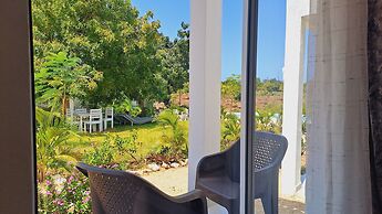 Cave Diani Studio Apartments