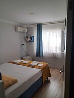 Simirna Sahil Otel