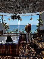 Simirna Sahil Otel