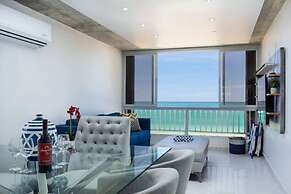 Esperanza Beach 2BDR 2B Oceanfront Pool