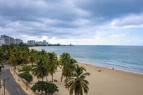 Marina Beach 2 Bd Oceanfront Pool Parking