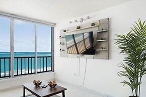 Flamenco Beach 2BDR Oceanfr Pool Parking