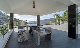Treebo The Regalia Rooms With Mountain View