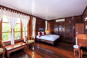 Samui Wooden Hill