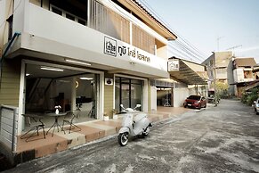 2B Cozy Hostel