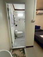 2B Cozy Hostel